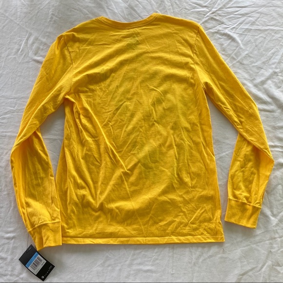 The Nike Tee - Picture 4 of 6